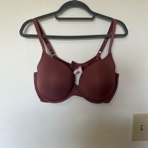 Victoria Secret 38DD